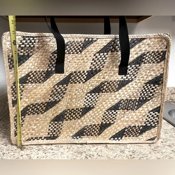Straw/rattan lined shoulder bag - Picture 6 of 6